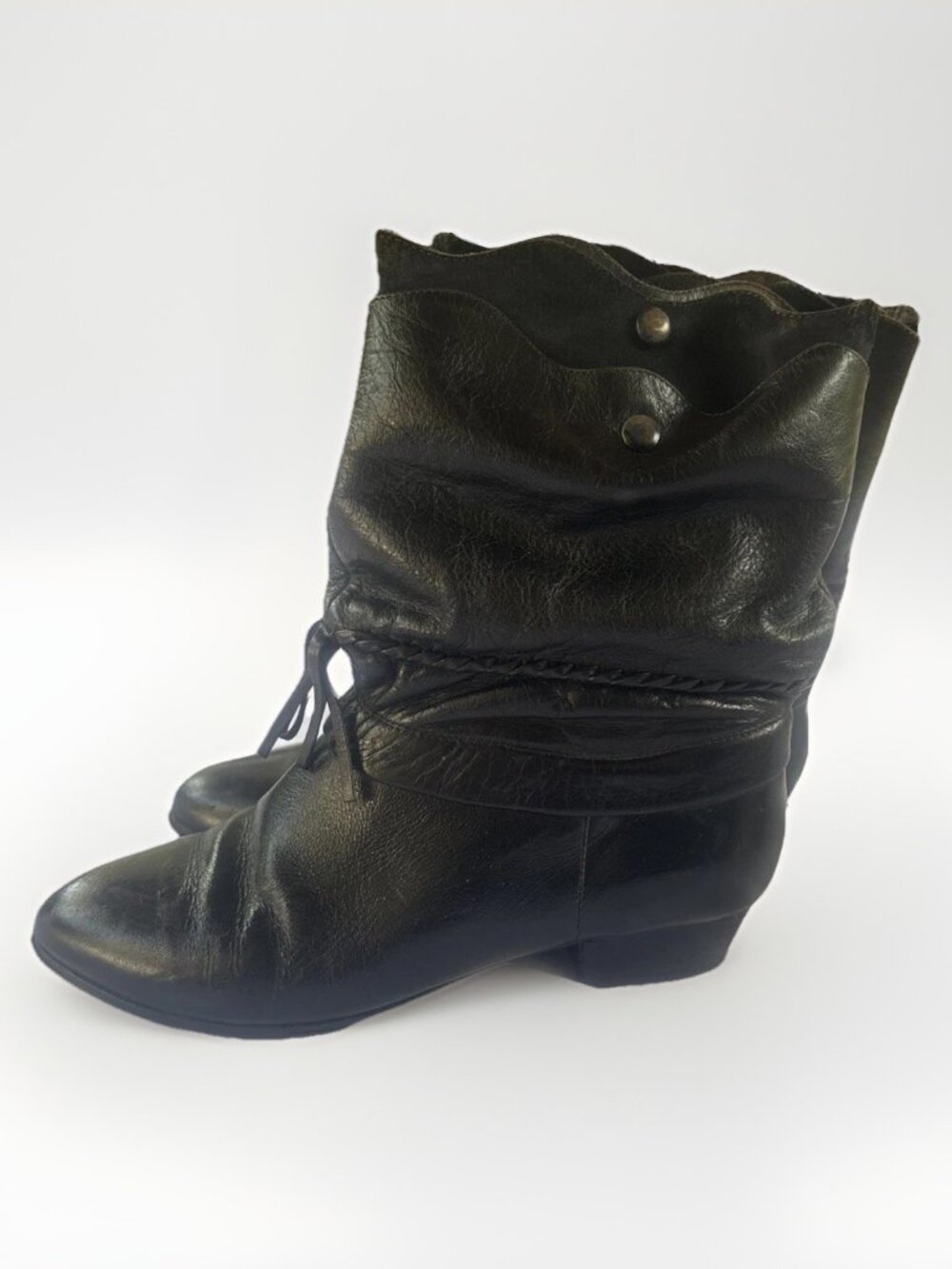 Vintage Danelle Black Leather Short Slouch Boots Size 6.5 Designer Authentic!